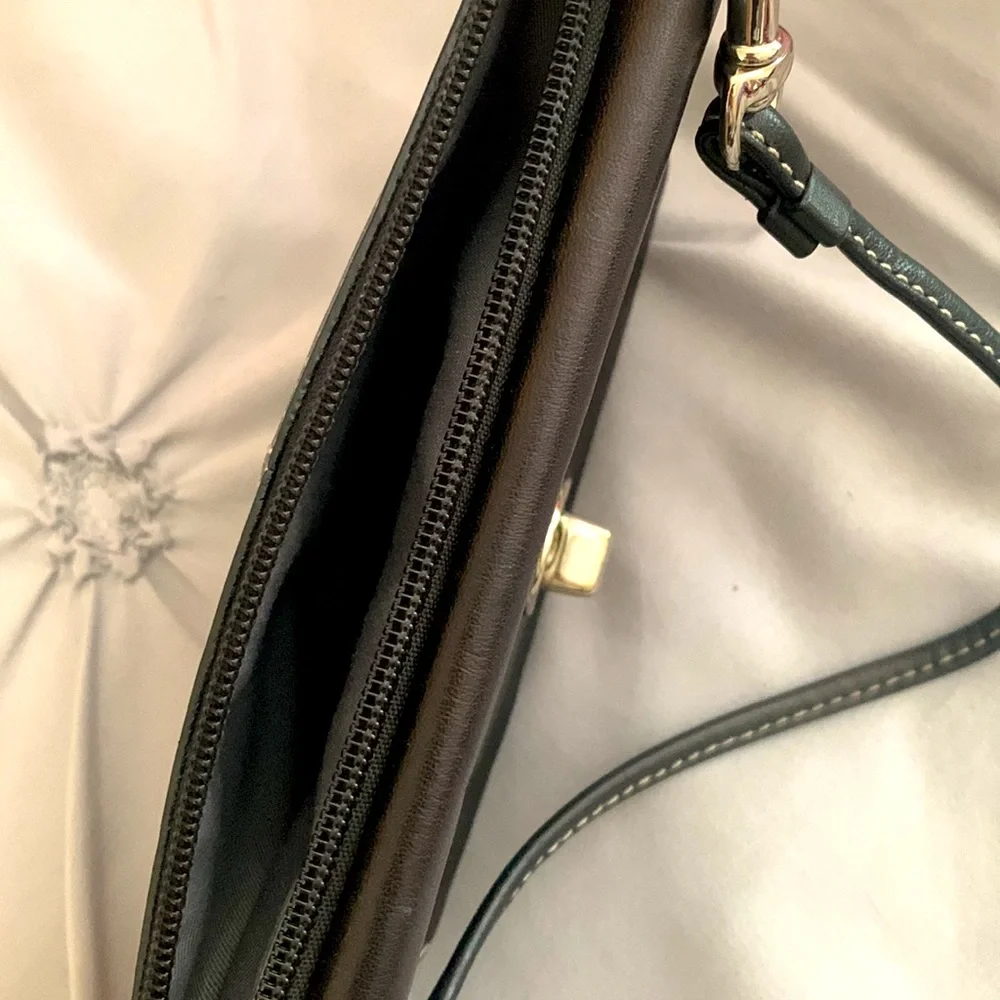 Wristlet - Picture 4 of 4